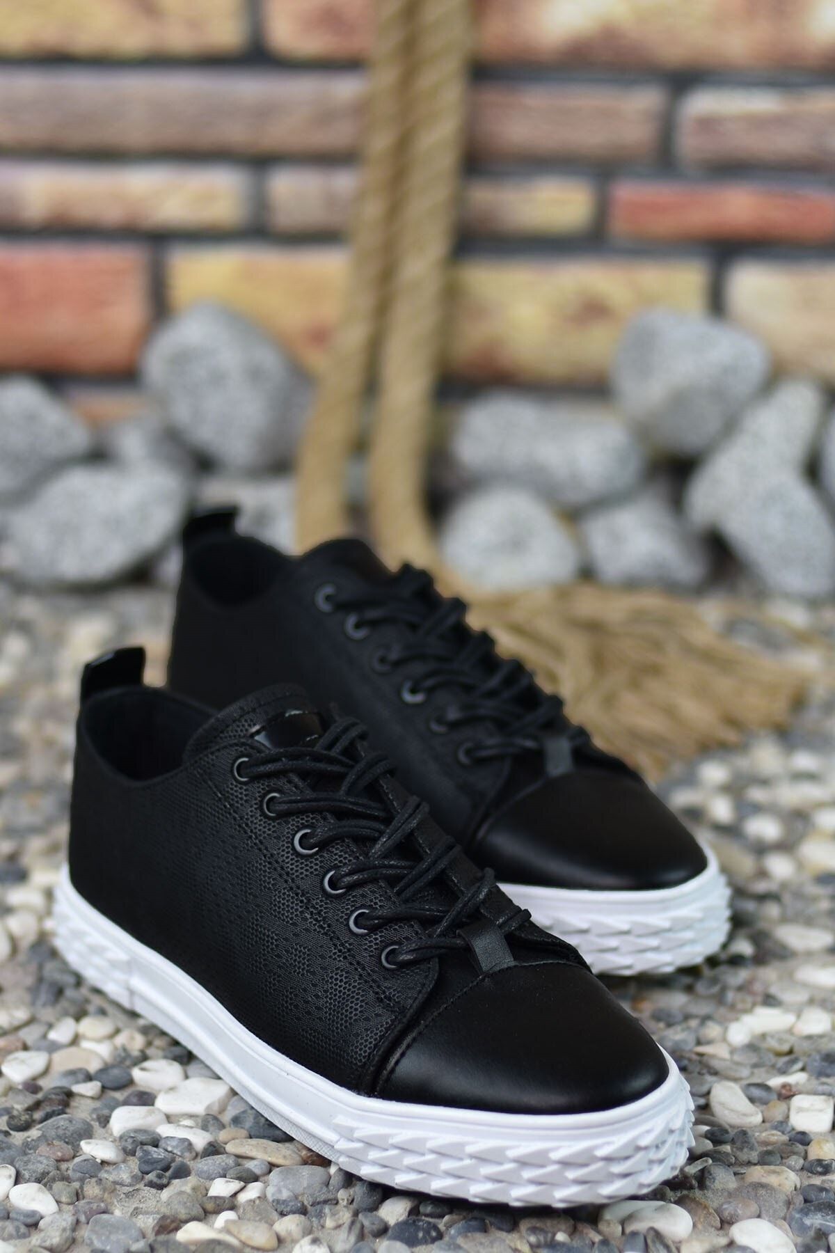 3D printed black and white male sneaker