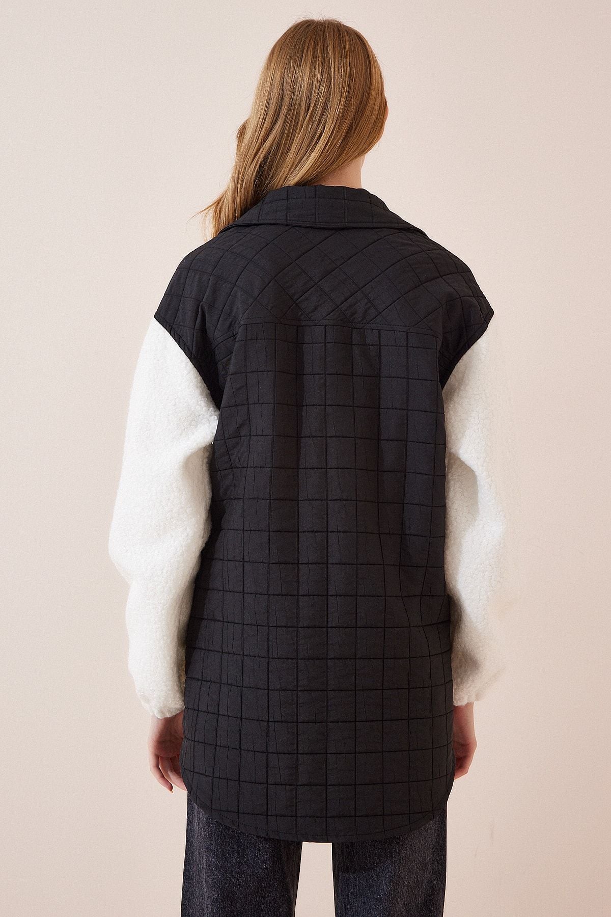 Female Black Polo Yaka Plush Arm Detail Jacket DD01146