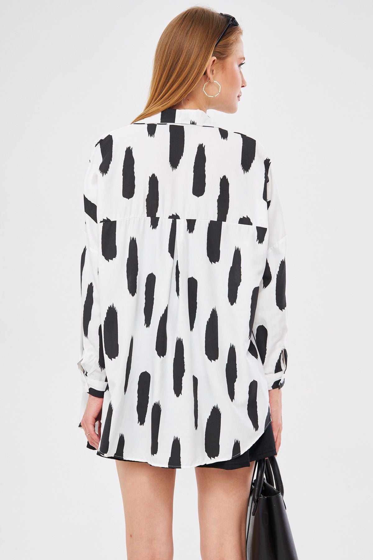 Women's Black Brush Pattern Oversize Long Basic Shirt ARM-22Y001141