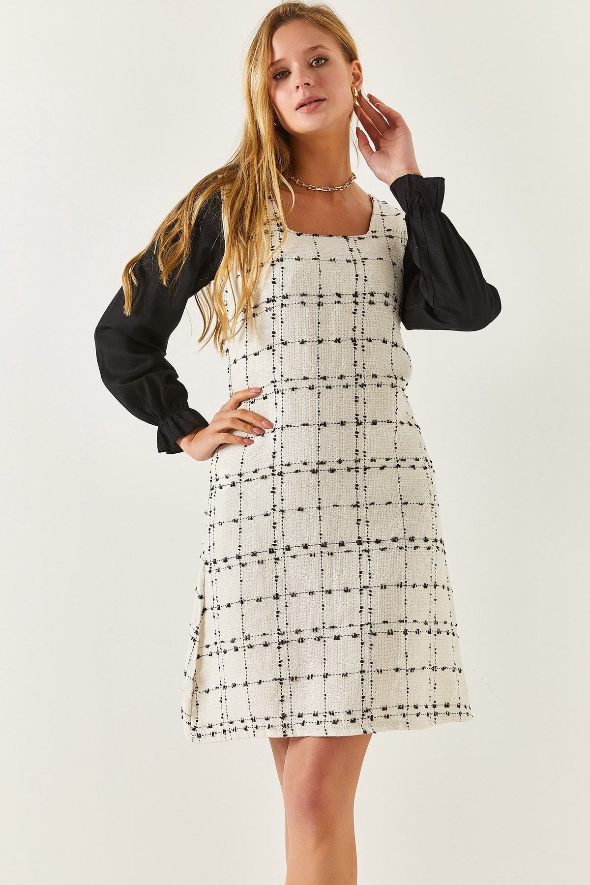 Women's White Plaid Square Collar Long Sleeve Dress Arm-22y001182