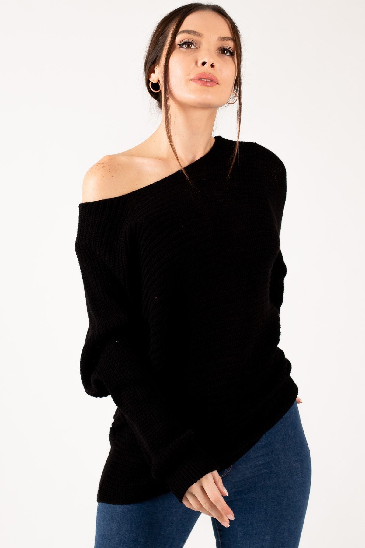 Women's Black Selanik Loose Knitwear Sweater ARM-21K012010