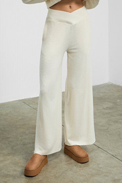 ARTREOS Women's Soft and Flexible Fabric Asymmetrical Belted Ecru Sweatpants