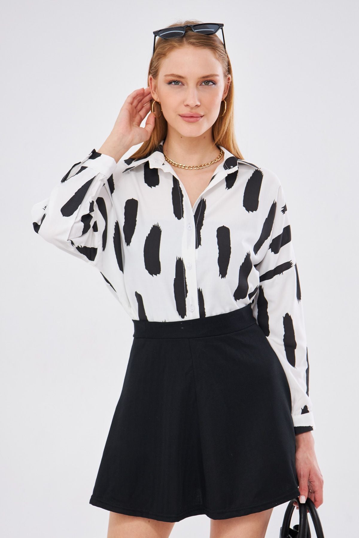 Women's Black Brush Pattern Oversize Long Basic Shirt ARM-22Y001141