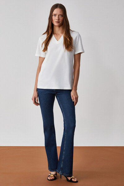 ALINE Women's 100% Organic Cotton Deep V-Neck Comfort Fit White T-Shirt