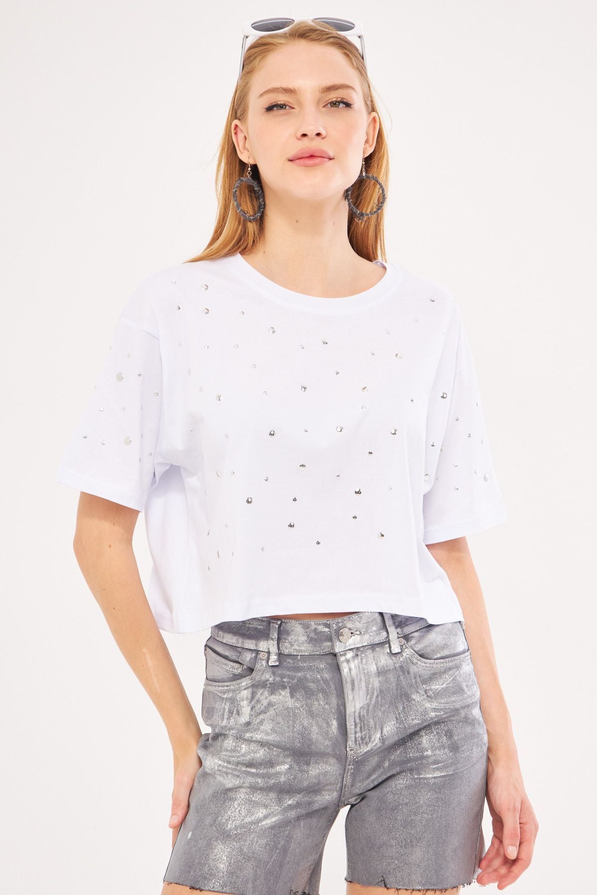 Women's White Ov And Sleeves Studded Oversize Crop T-Shirt ARM-24Y024015