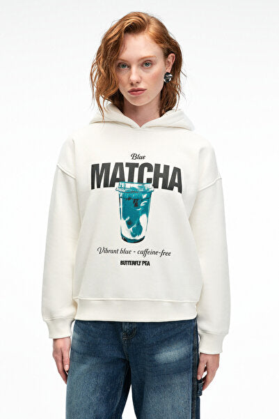 YANMESA Women's Oversize Print and Embroidery Detailed Long Sleeve Hooded White Sweatshirt