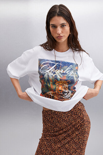 Aılis Women's 100% Cotton Oversize Fit Printed White T-shirt