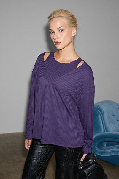 ZARREUS Women's Off-the-Shoulder Purple Blouse with Flexible Fabric and Comfortable Fit